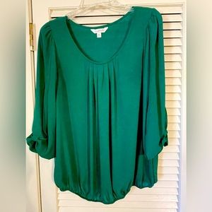Charming Charlie Kelly Green Lightweight 3/4 Sleeve Blouse